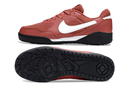 Chuteira Nike Terra Manta Society