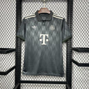 Bayern de Munique Oktoberfest 24-25